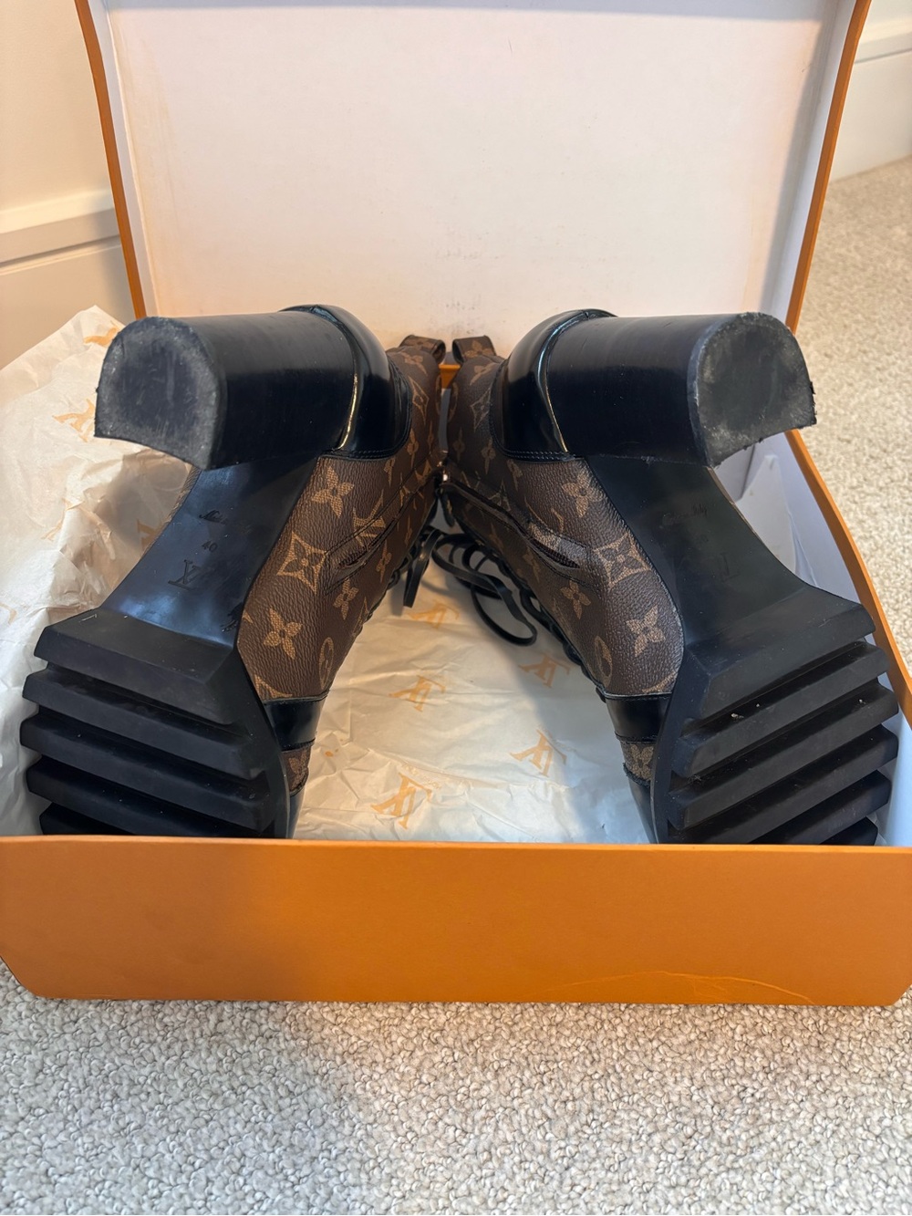 Louis Vuitton Brown Monogram Lace-Up Leather Block Heel Ankle Boots - Picture 5 of 7